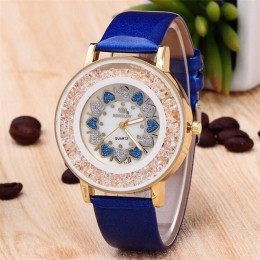 MINHIN panie urok zegarki z dużą tarczą Trend sprzedaży skóra złoty zegarek kwarcowy na rękę miłość serce wzór kryształ kobiety 