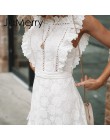 Modna krótka koronkowa sukienka damska mini wiązana w talii prosty rękawek z falbankami styl boho kolor biały błękitny