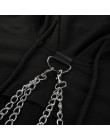 Modny krótki czarny crop top imitujący sportową bluzę z kapturem długim rękawem i oryginalnymi łańcuchami damska młodzieżowa