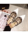 SUOJIALUN kobiety płaskie kapcie Slip On muły projektanci marki 2019 moda luksusowe nit T-pasek slajdy wkładane mokasyny muły