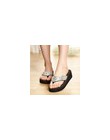 Kobiety cekiny kapcie plażowe klapki japonki sandały EVA na co dzień kobiety kliny platformy kapcie Zapatos Mujer