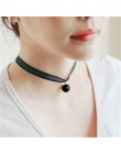 Elastyczne Chokers naszyjniki dla kobiet czarny koronki Hollow kwiat krótkie obojczyka Collares biżuteria Gothic Bijoux Steampun