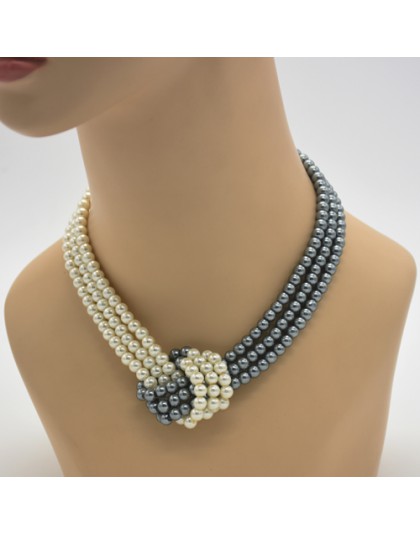 Moda damska naszyjniki, trzy szare perły i trzy z białymi perłami są najlepsze prezenty na nowy rok