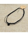 Proste w stylu Vintage list kształt Choker naszyjnik koreański styl Hollow czarna lina aksamitna kołnierz skórzany Collier Femme