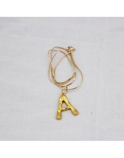 Nowy mały zawieszka w kształcie litery złoty łańcuch dynda naszyjnik dobrej jakości komunikat Choker obroża naszyjnik 111