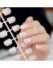 Zestaw sztucznych paznokci z połyskiem w eleganckich kolorach krótkie okrągłe delikatny kształt migdałki artykuły kosmetyczne